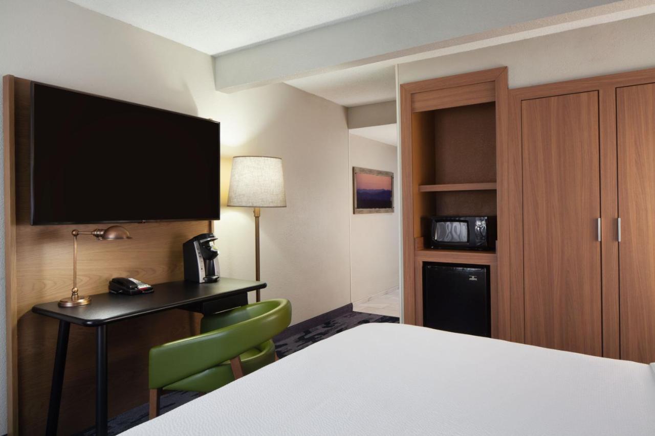 Fairfield Inn & Suites By Marriott צ'ארלסטון מראה חיצוני תמונה